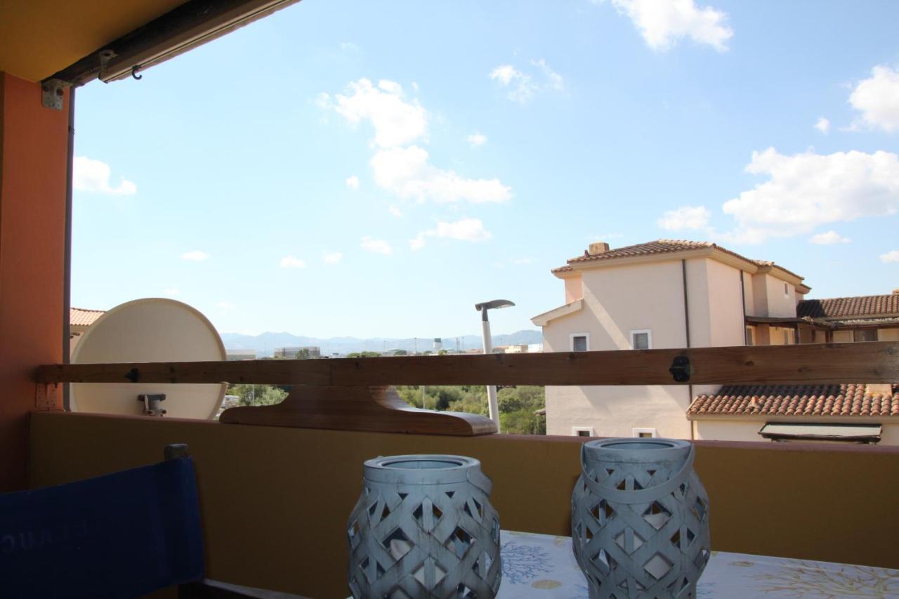 Magibac Due - Casa Vicino Aeroporto E Mater Olbia Appartement Buitenkant foto
