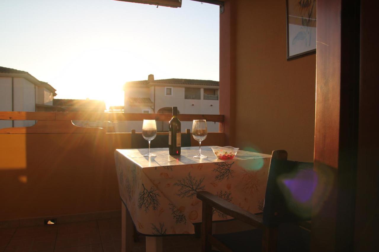 Magibac Due - Casa Vicino Aeroporto E Mater Olbia Appartement Buitenkant foto